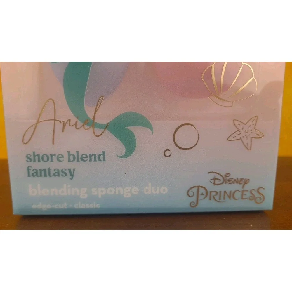 The Creme Shop Disney Princess Ariel Shore Blend Blender Sponge Duo Edge-Cut NIP